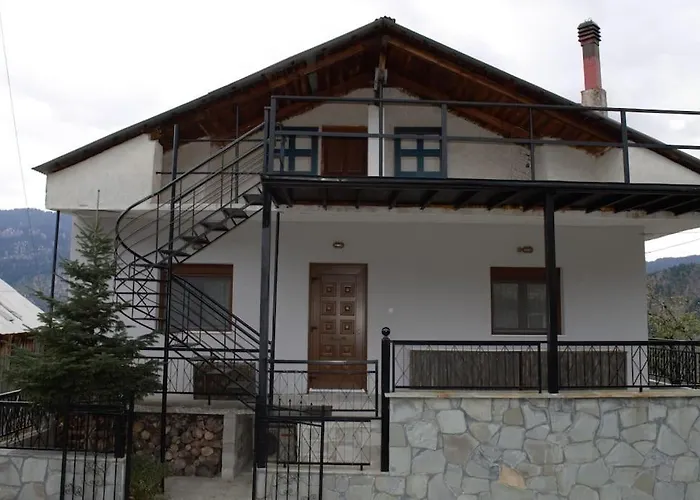 דירה Παραδοσιακο Σπιτι Με Εσωτερικο Τζακι Chrysomiléa